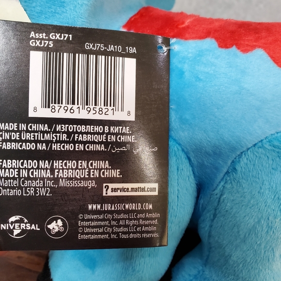 Jurassic World Dominion Plush Stuffed Animal - NASUTOCERATOPS (8 inch) - Picture 6 of 6